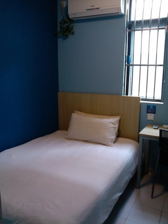 Bestay Hotel Express Уси Стая снимка